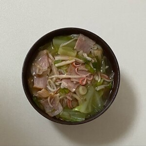 ボリューム満点！寿がきやの和風とんこつラーメン